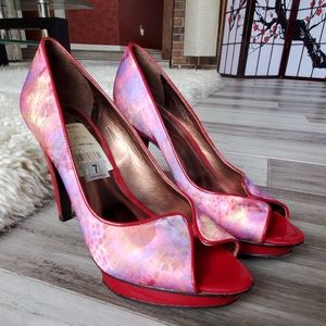 Carlos Santana Pleasure Platform Heel Seahorse